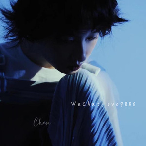 王秋儿蕾丝三角裤跳钢管舞
