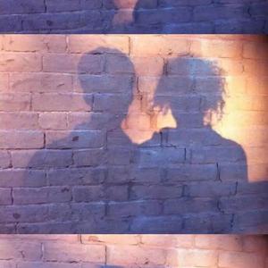 王秋儿蕾丝三角裤跳钢管舞
