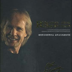 王秋儿蕾丝三角裤跳钢管舞
